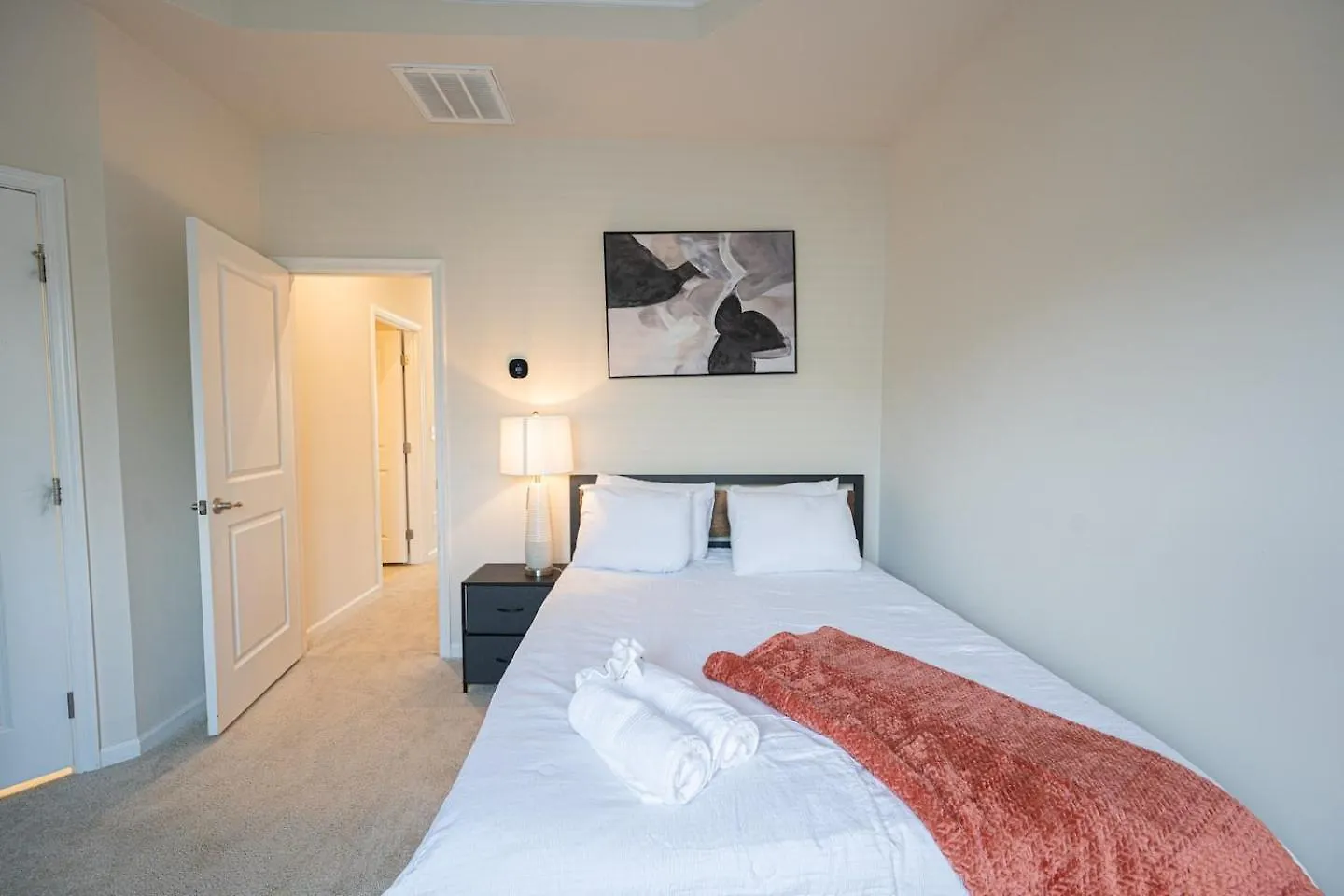 Brand-Newwi-Fipool-Tabledt3Bed Villa Charlotte 0*,  United States